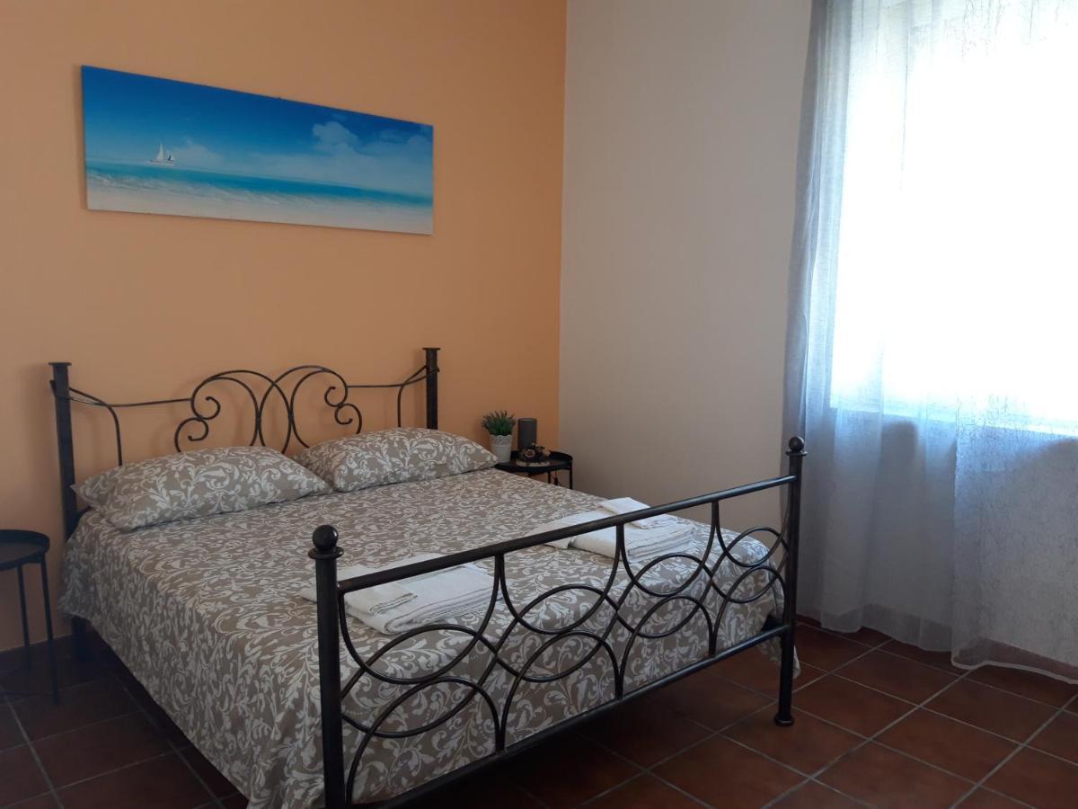 Appartamenti Le Dune Foce Varano Bagian luar foto